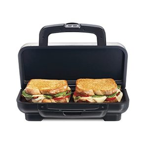Make Hot and Delicious Sandwiches in Minutes with this Easy to Use Sandwich Maker
