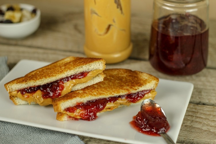 Sandwich Recipe - Peanut Butter and Cherry Jam Sandwich
