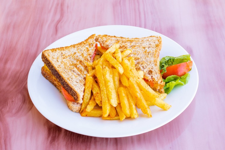 Cream Cheese and Tomato Sandwich with Fries - Sandwich Recipe